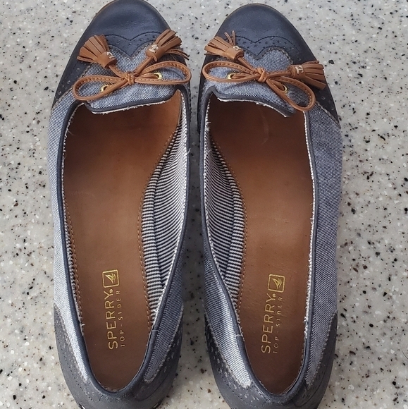 Sperry - Picture 2 of 6